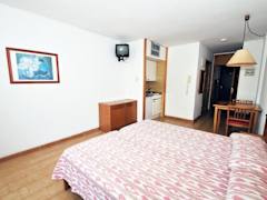 Zimmerbild 4