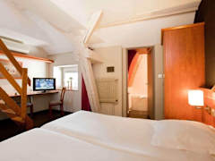 Zimmerbild 8