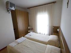 Zimmerbild 3
