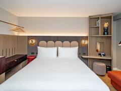 Zimmerbild 9