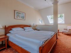 Zimmerbild 4