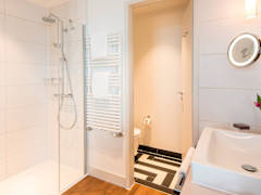 Zimmerbild 8
