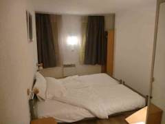 Zimmerbild 4