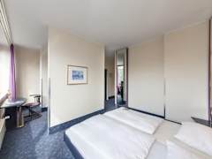 Zimmerbild 10