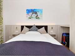 Zimmerbild 7