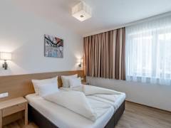 Zimmerbild 9