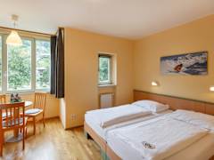 Zimmerbild 8