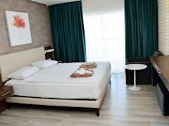 Zimmerbild 8