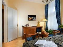 Zimmerbild 13