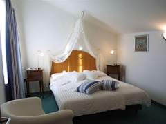 Zimmerbild 4