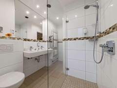 Zimmerbild 13