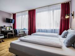 Zimmerbild 4