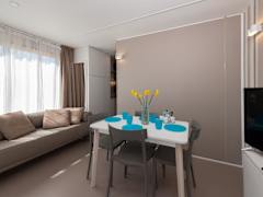 Zimmerbild 8