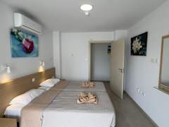 Zimmerbild 8