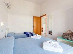 Zimmerbild 5