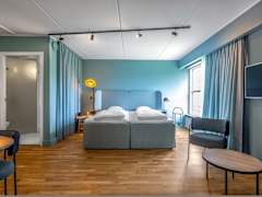 Zimmerbild 25