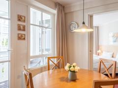 Zimmerbild 5