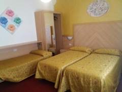 Zimmerbild 7