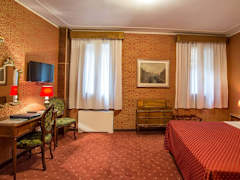 Zimmerbild 8