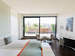 Zimmerbild 6