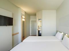 Zimmerbild 12