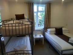 Zimmerbild 28