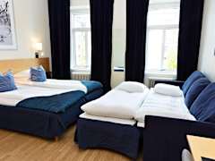 Zimmerbild 16
