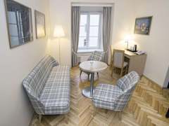 Zimmerbild 16