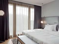 Zimmerbild 2