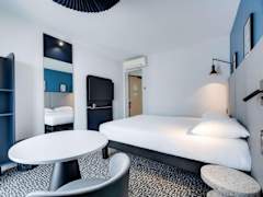 Zimmerbild 6