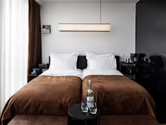 Zimmerbild 7