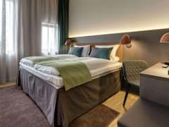 Zimmerbild 9