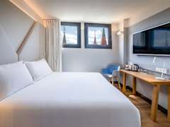 Zimmerbild 13