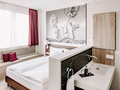 Zimmerbild 11