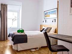 Zimmerbild 8