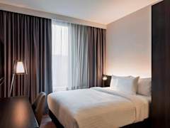 Zimmerbild 6