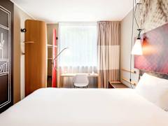 Zimmerbild 11