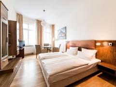 Zimmerbild 4