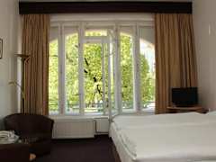 Zimmerbild 6