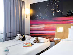 Zimmerbild 8
