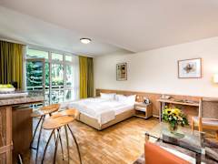 Zimmerbild 4