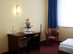 Zimmerbild 4