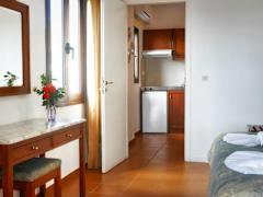 Zimmerbild 5
