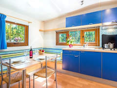 Zimmerbild 8
