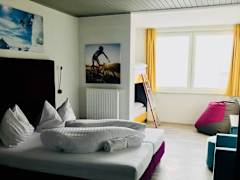 Zimmerbild 6