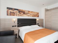 Zimmerbild 8