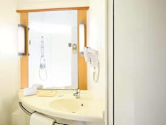 Zimmerbild 4