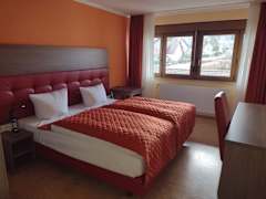 Zimmerbild 4
