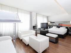 Zimmerbild 5