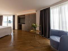 Zimmerbild 4